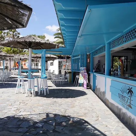 Oasis Nomada * Corralejo